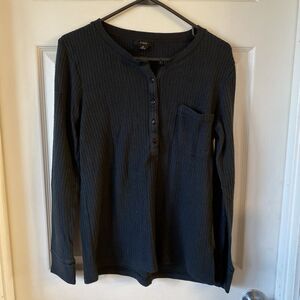 J. Crew Sweater Women’s Size Medium Thermal One Pocket Light 1/2 Button